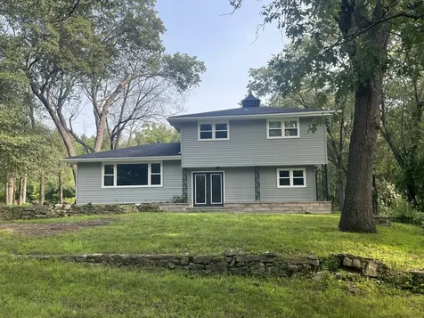 1401 Oakleaf Drive St. Anne IL 60964
