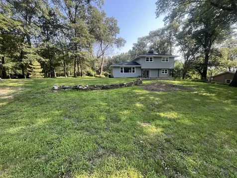 1401 Oakleaf Drive St. Anne IL 60964