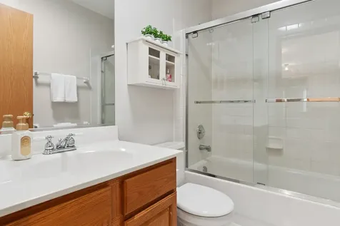 964 Lakestone Lane Aurora IL 60504