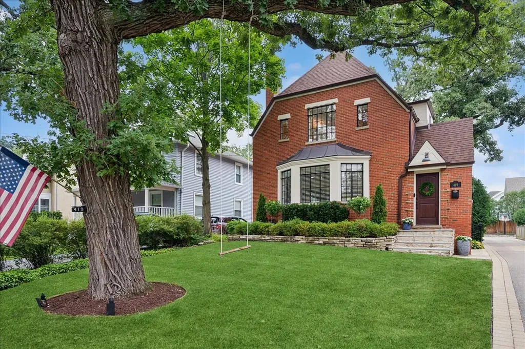 419 Provident Avenue Winnetka IL 60093