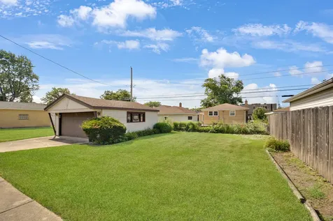 4513 West 102nd Street Oak Lawn IL 60453
