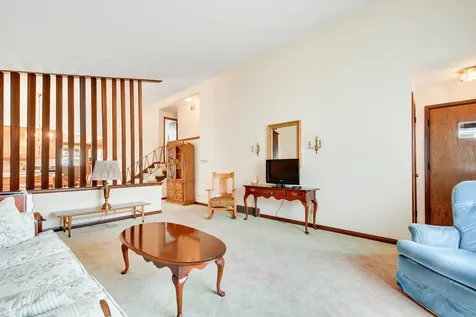 4513 West 102nd Street Oak Lawn IL 60453