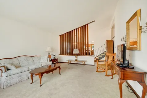 4513 West 102nd Street Oak Lawn IL 60453