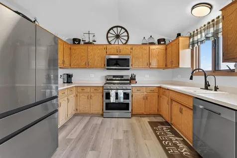 702 Longwood Court Minooka IL 60447