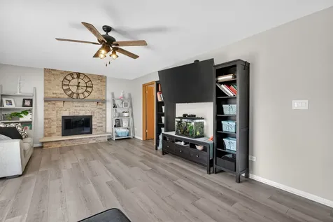 702 Longwood Court Minooka IL 60447