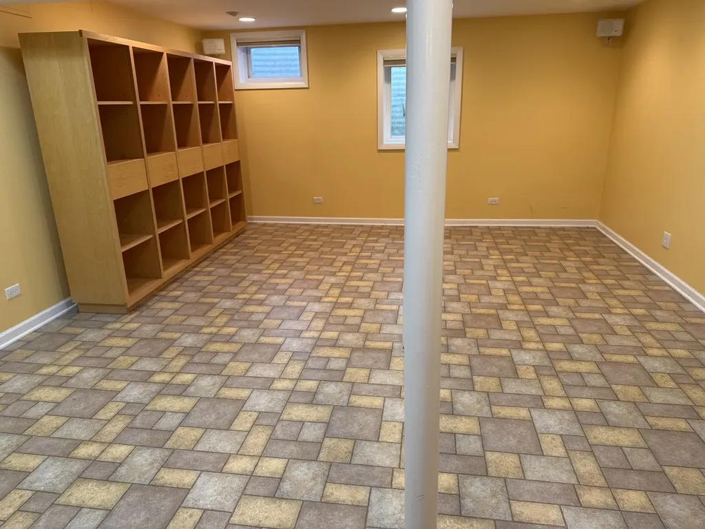 1440 Blackburn Street Wheaton IL 60189