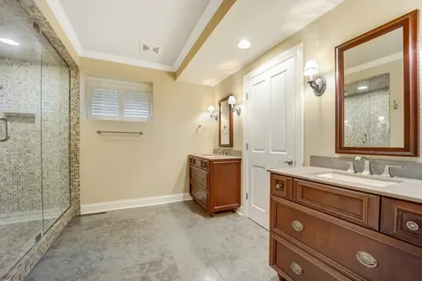 120 East 8th Street Hinsdale IL 60521