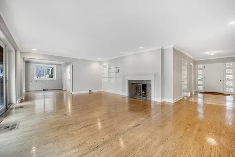 120 East 8th Street Hinsdale IL 60521