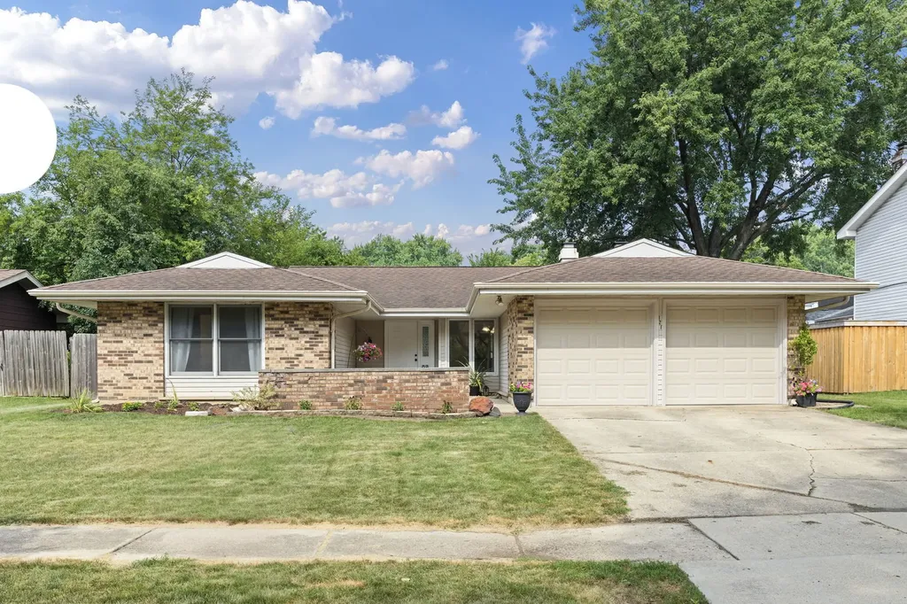 121 Newport Drive Bolingbrook IL 60440
