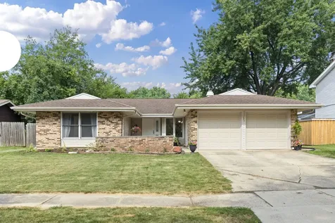 121 Newport Drive Bolingbrook IL 60440