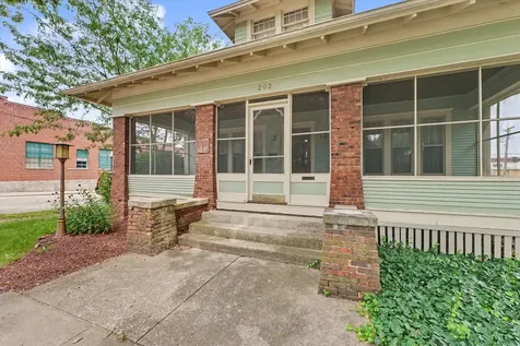 202 East Washington Street Monticello IL 61856