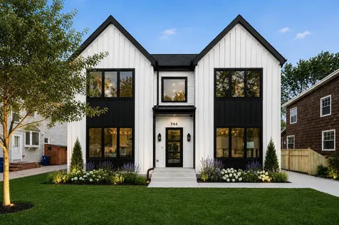 944 Rosemary Terrace Deerfield IL 60015
