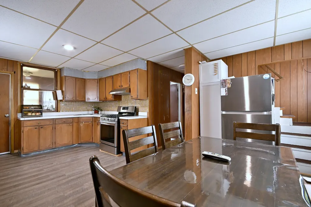 2632 North Moody Avenue Chicago IL 60639