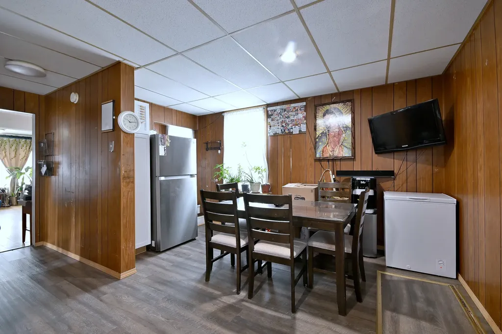2632 North Moody Avenue Chicago IL 60639