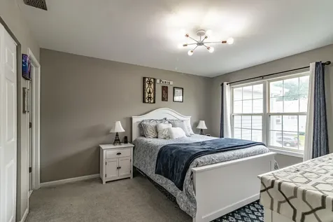 1228 Orleans Drive Mundelein IL 60060