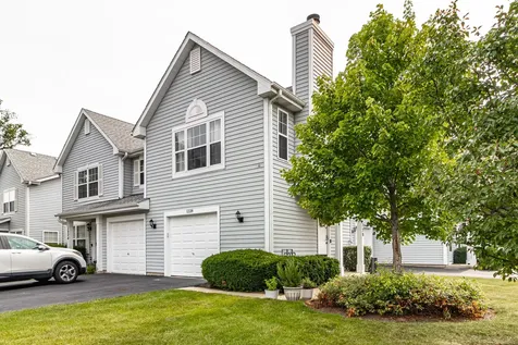 1228 Orleans Drive Mundelein IL 60060