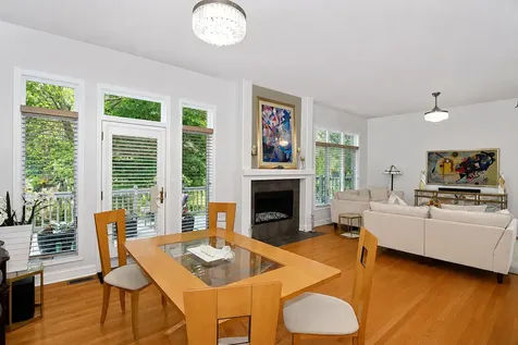 1555 South Paul Le Comte Court Palatine IL 60067