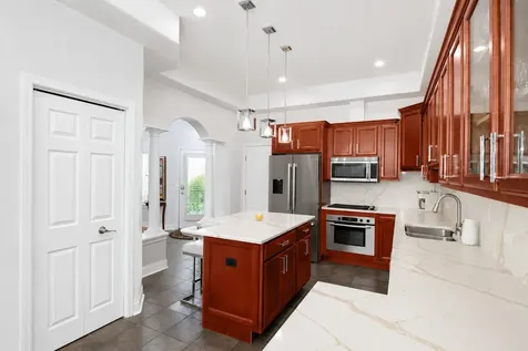 1555 South Paul Le Comte Court Palatine IL 60067