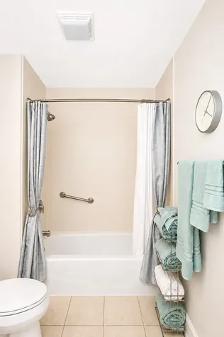 1555 South Paul Le Comte Court Palatine IL 60067