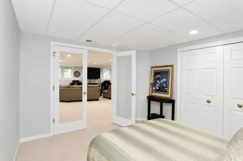 1555 South Paul Le Comte Court Palatine IL 60067
