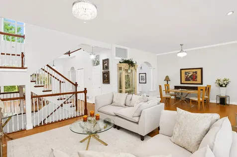 1555 South Paul Le Comte Court Palatine IL 60067