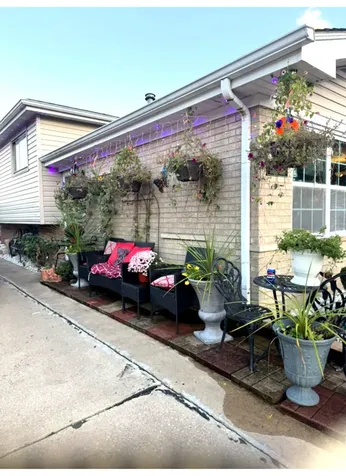 14241 South Marquette Avenue Burnham IL 60633