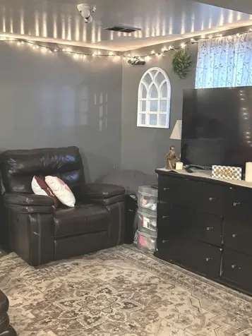 14241 South Marquette Avenue Burnham IL 60633