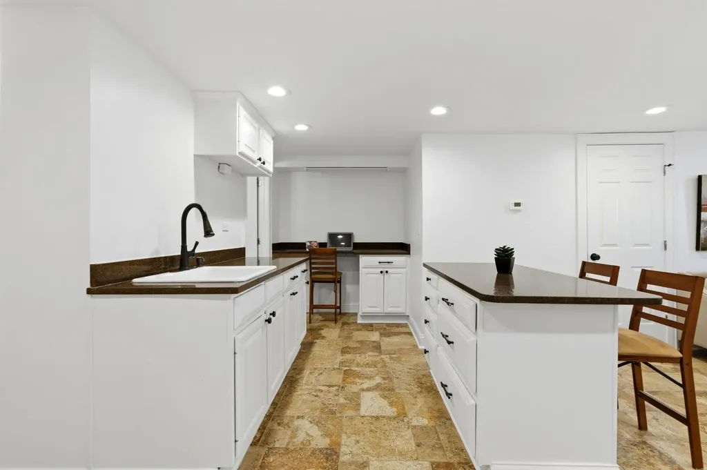 4425 Wilson Avenue Downers Grove IL 60515