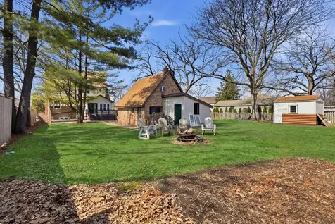 4425 Wilson Avenue Downers Grove IL 60515