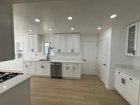 3839 Ridgeland Avenue Berwyn IL 60402