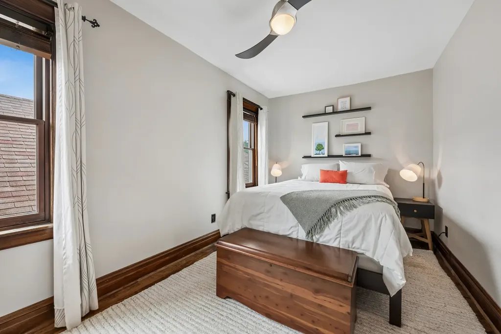5227 West Berteau Avenue Chicago IL 60641