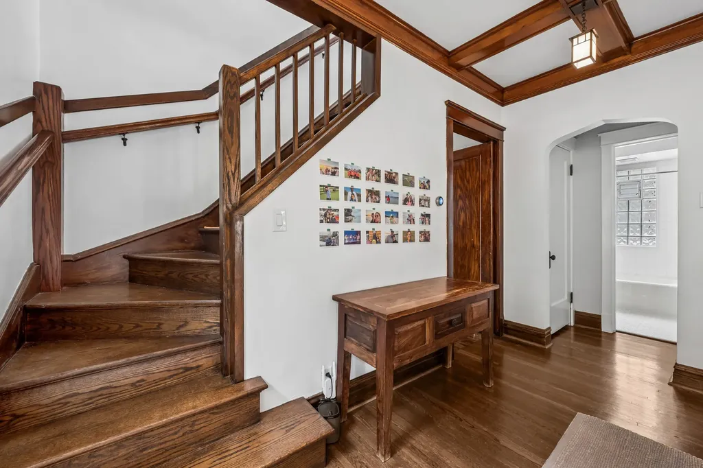5227 West Berteau Avenue Chicago IL 60641