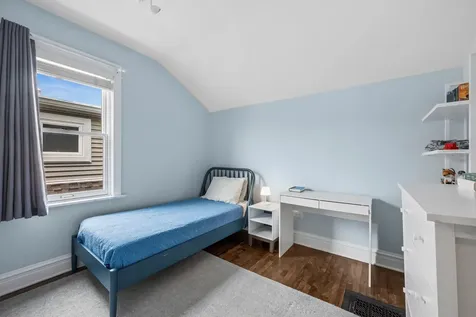 5227 West Berteau Avenue Chicago IL 60641