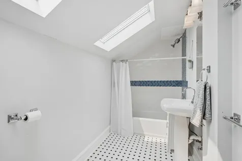 5227 West Berteau Avenue Chicago IL 60641