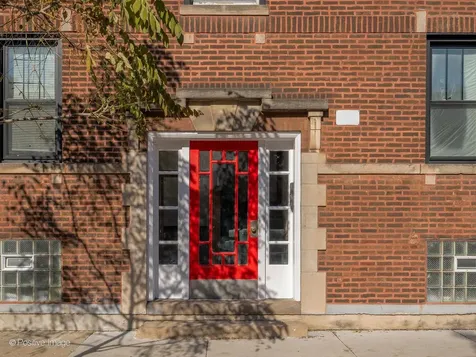 2138 West Cornelia Avenue Chicago IL 60618
