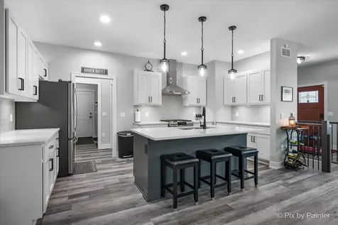 2 Briden Lane Sycamore IL 60178