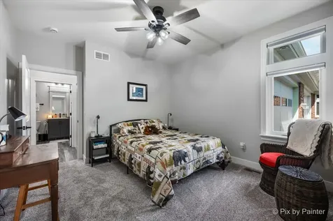 2 Briden Lane Sycamore IL 60178