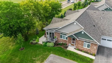 2 Briden Lane Sycamore IL 60178