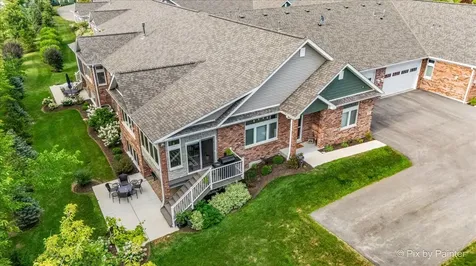 2 Briden Lane Sycamore IL 60178