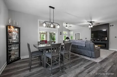 2 Briden Lane Sycamore IL 60178