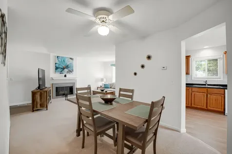 2442 Brunswick Circle Woodridge IL 60517