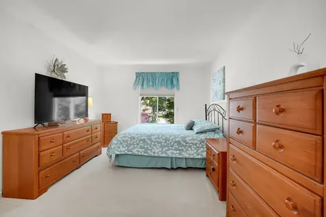 2442 Brunswick Circle Woodridge IL 60517