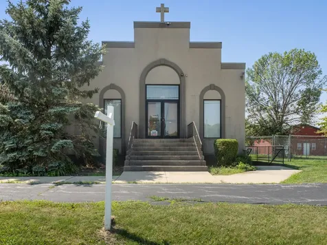 7837 West Lincoln Highway Frankfort IL 60423