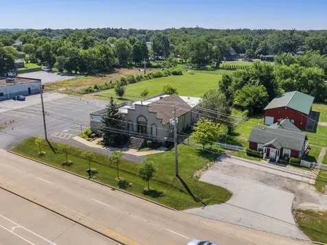 7837 West Lincoln Highway Frankfort IL 60423