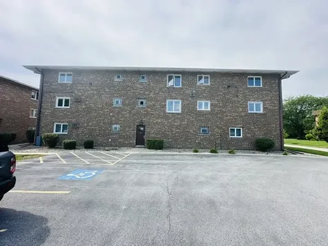 9048 West 140th Street W Orland Park IL 60462