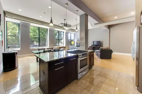 1760 West Wrightwood Avenue Chicago IL 60614
