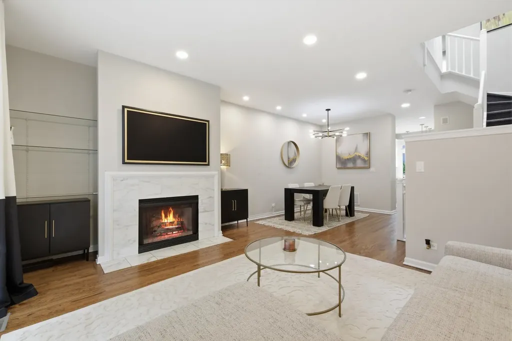 1437 South Plymouth Court Chicago IL 60605