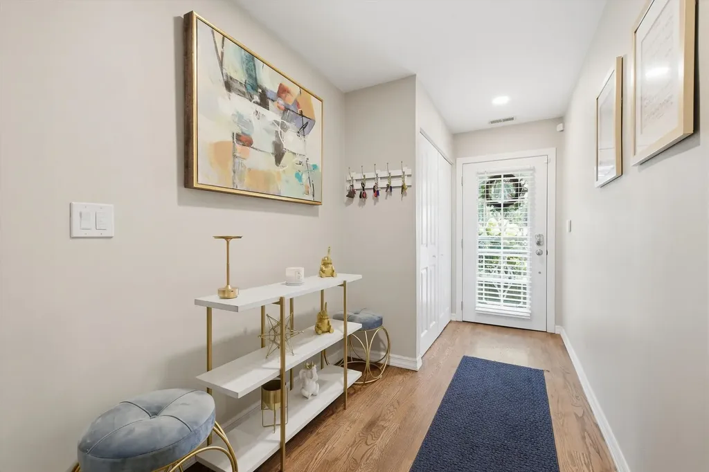 1437 South Plymouth Court Chicago IL 60605