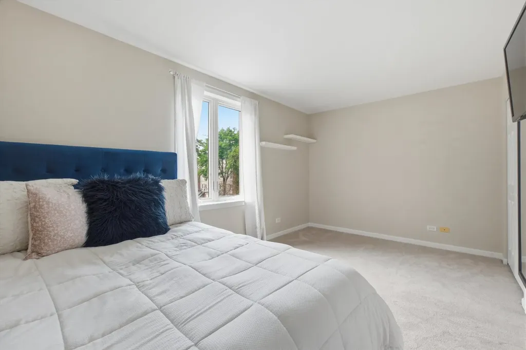 1437 South Plymouth Court Chicago IL 60605