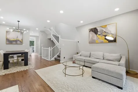 1437 South Plymouth Court Chicago IL 60605